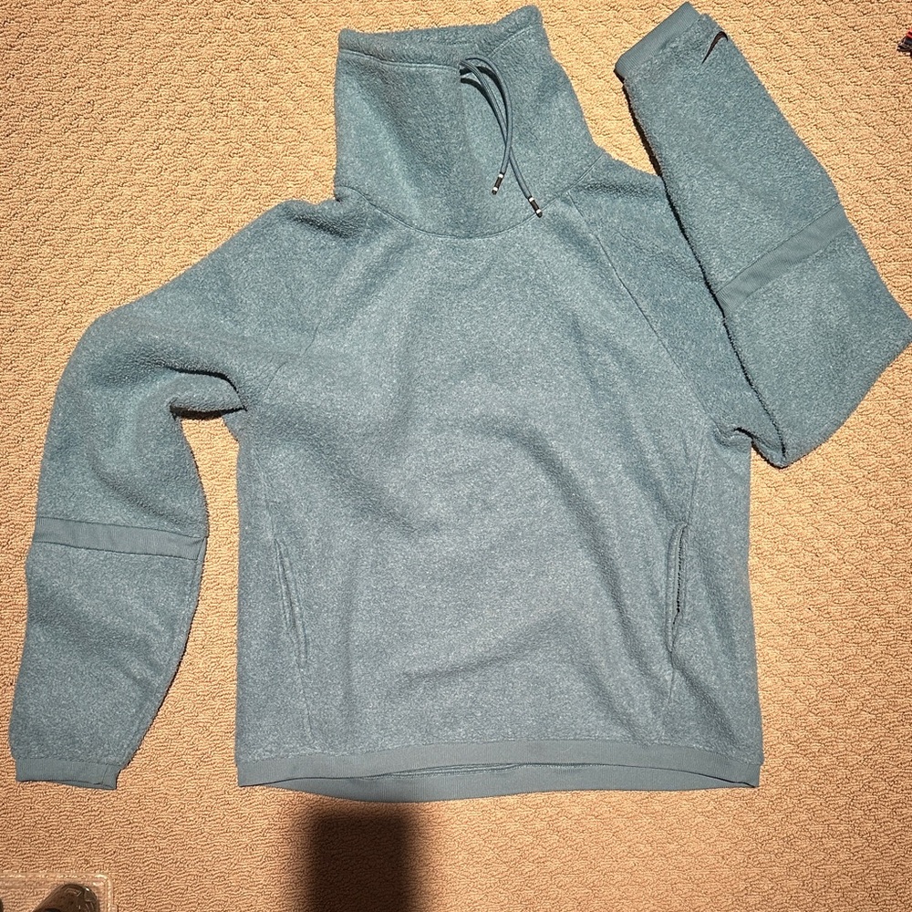 Cozy  Nike Teal Pullover Fleece